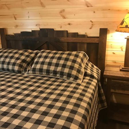 Blessings Lodge Berlin Bagian luar foto